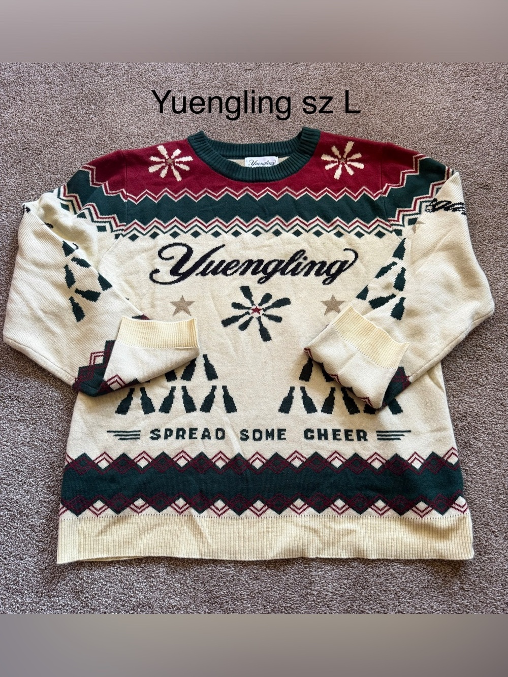 Men’s Cream Crewneck Sweater with Burgundy & Dark Green Accents Sz L